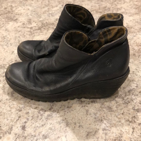 where are fly london shoes made